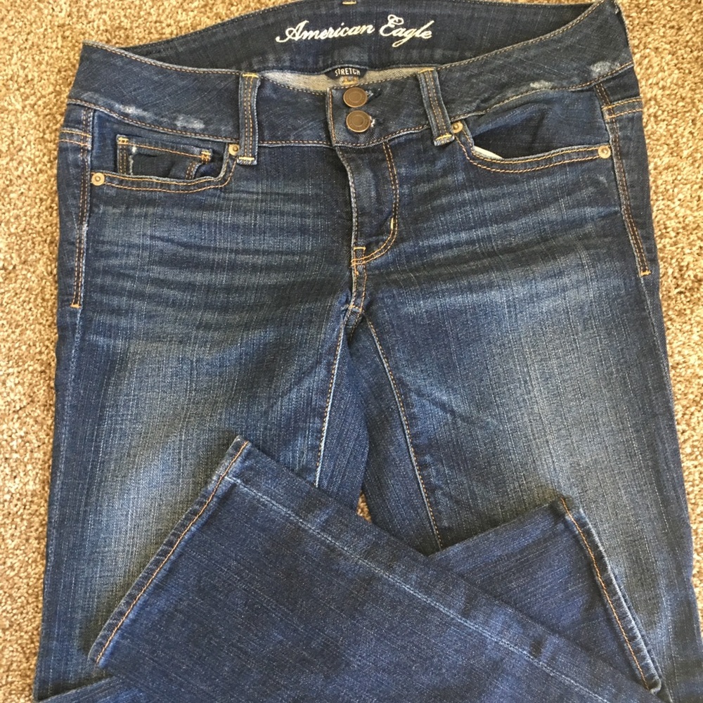 Size 2 American eagle capris